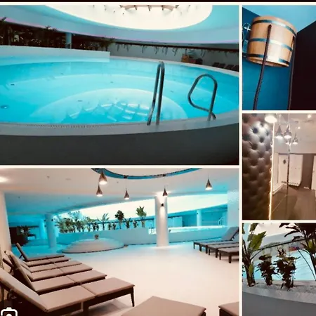 Aparthotel Hanza Tower Level Xv Signature 3*