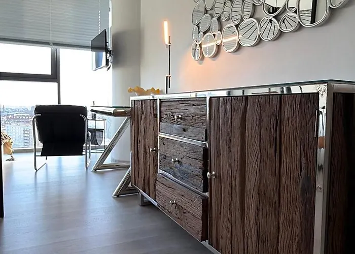 Aparthotel Hanza Tower Level Xv Signature